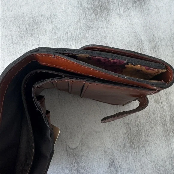 Patricia Nash Astra Antique Rose Floral  Leather Bi Fold Wallet Tan Purple - Picture 7 of 8